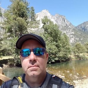 Meet your Posher, Mark